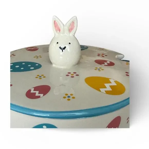 Temp-tations By Tara Old World Set Of Two Egg Hunt Small Lidded Casserole Dish - Picture 4 of 7